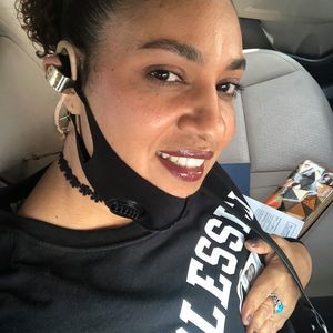 Meet your Posher, Virginia